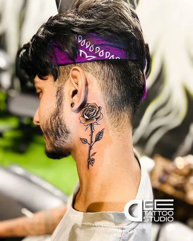 Dee tattoo studio