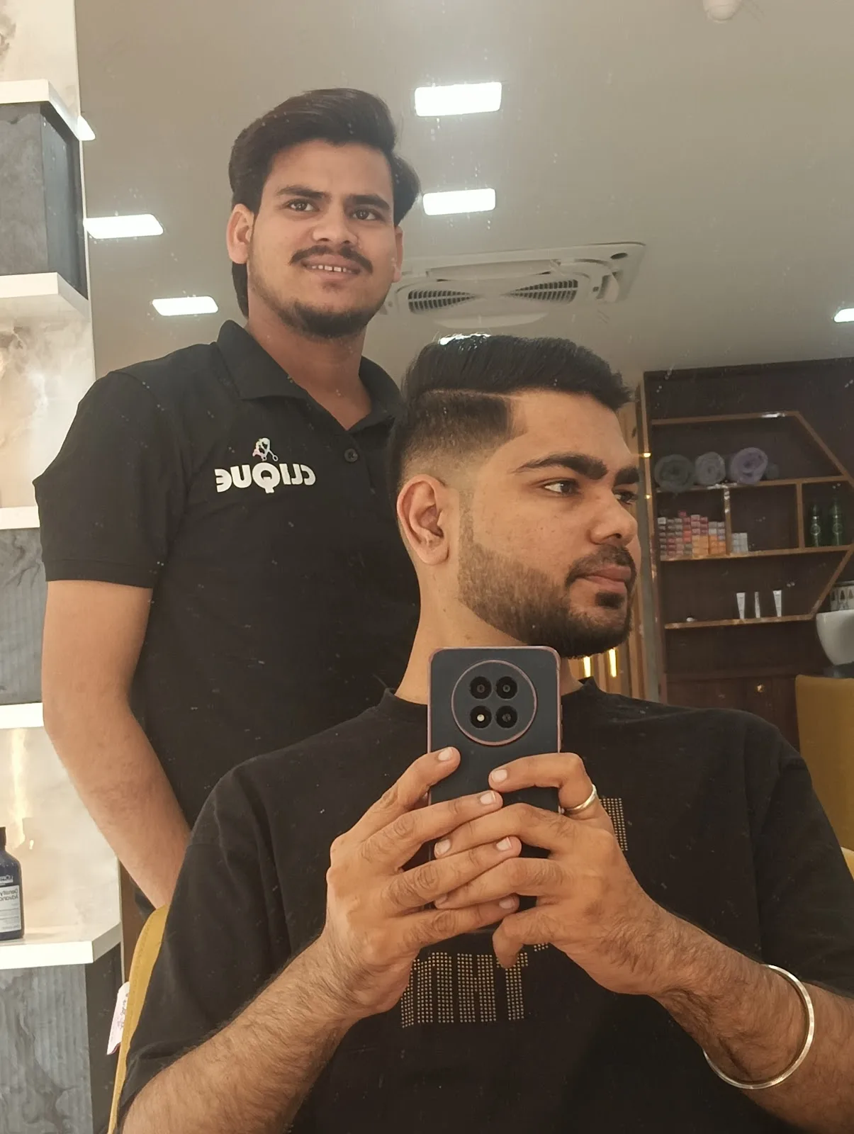 Clique Unisex Salon - Nagavara