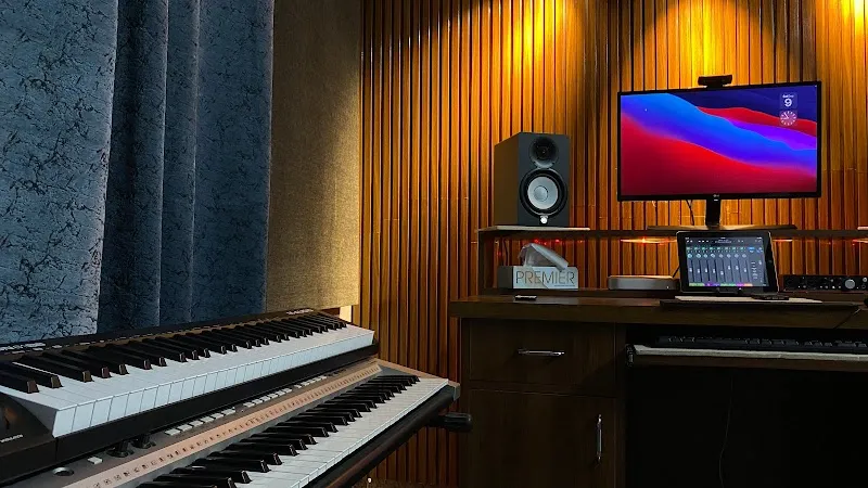6dB Audio