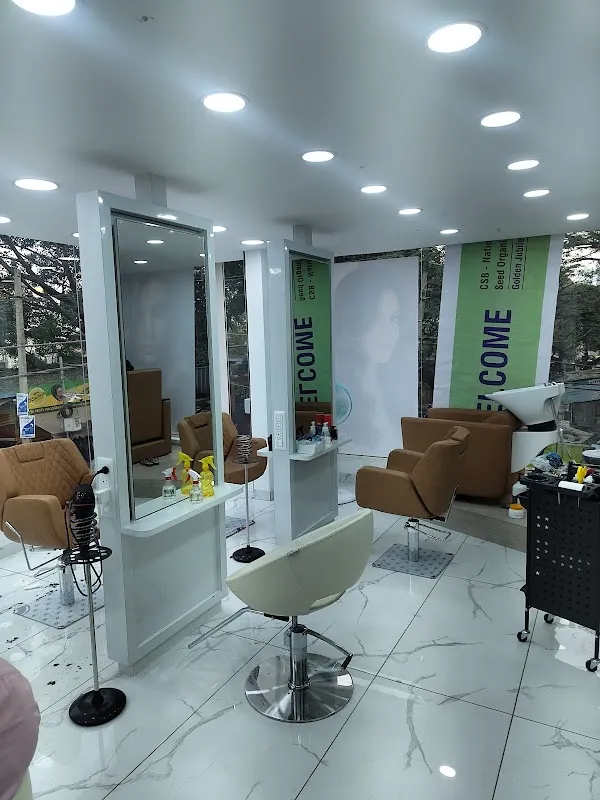 The 46 Creativity Unisex Salon