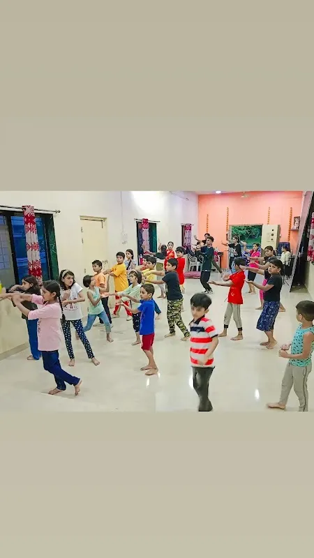 WARRIORS DANCE & FITNESS KINGDOM