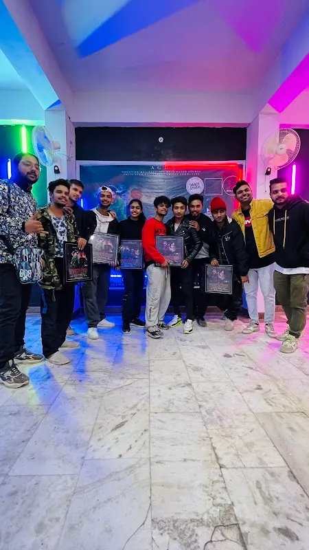 Feel the beat dance studio