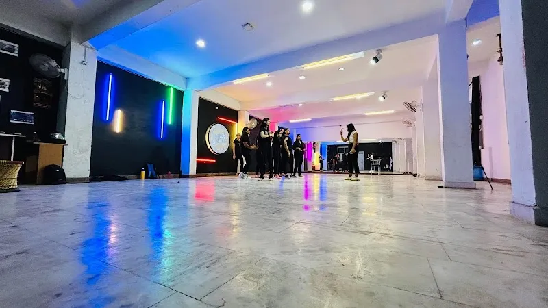 Feel the beat dance studio