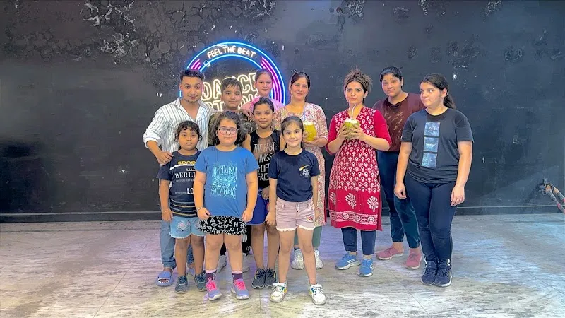 Feel the beat dance studio