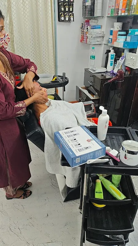 Iconik unisex salon Suri West Bengal