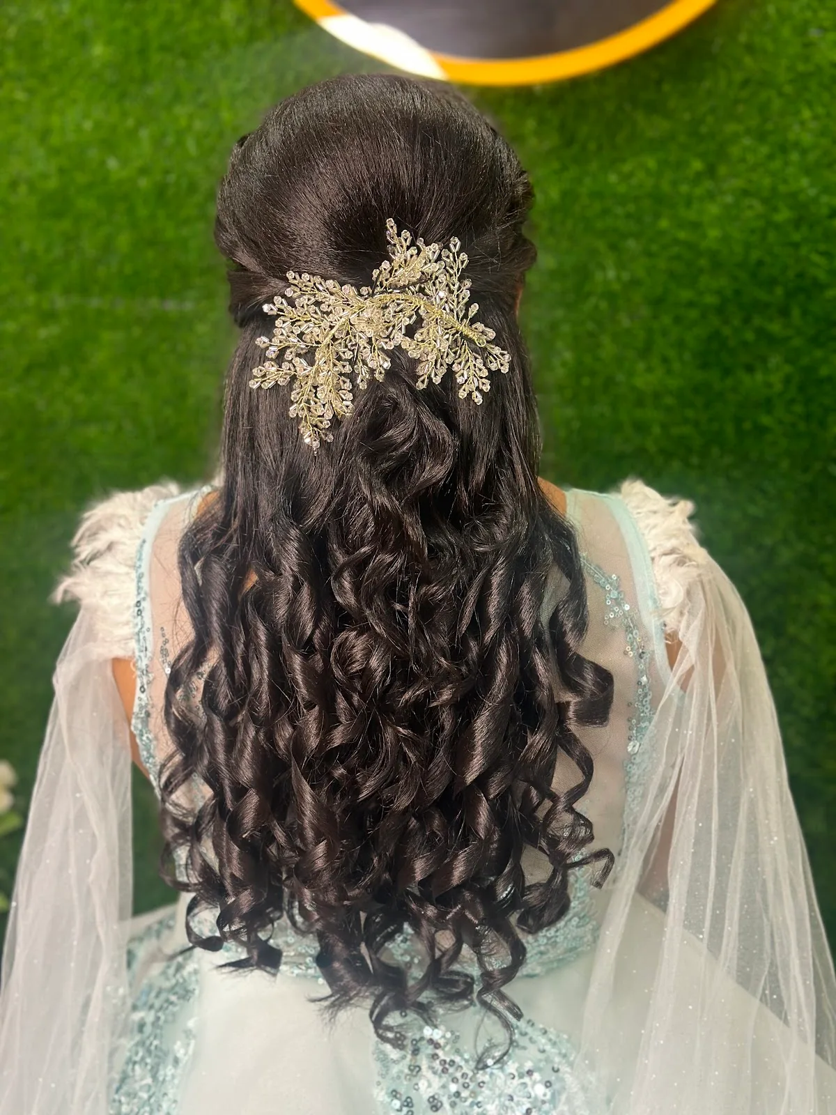 Barkha Makeover salon & Academy