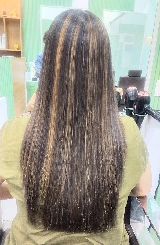 REFLECTION BEAUTY SALON & HAIR ACADEMY