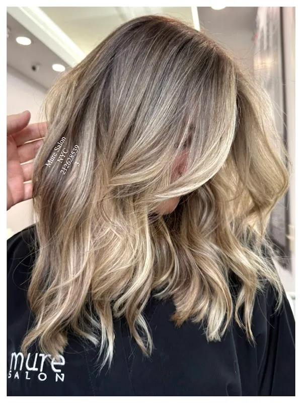 Mure Salon