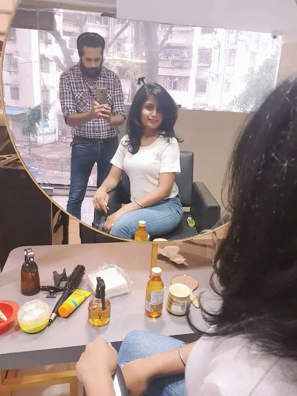 ROSH & ROY’S SALON