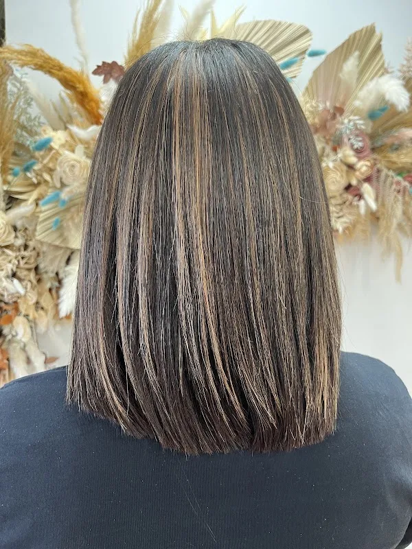 A Vibe Called Hair - Houston Walk in Hair Salon offering Extensions & Silk Press