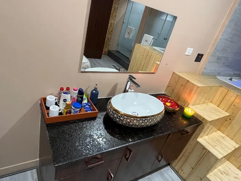 The Zen Spa & Lounge