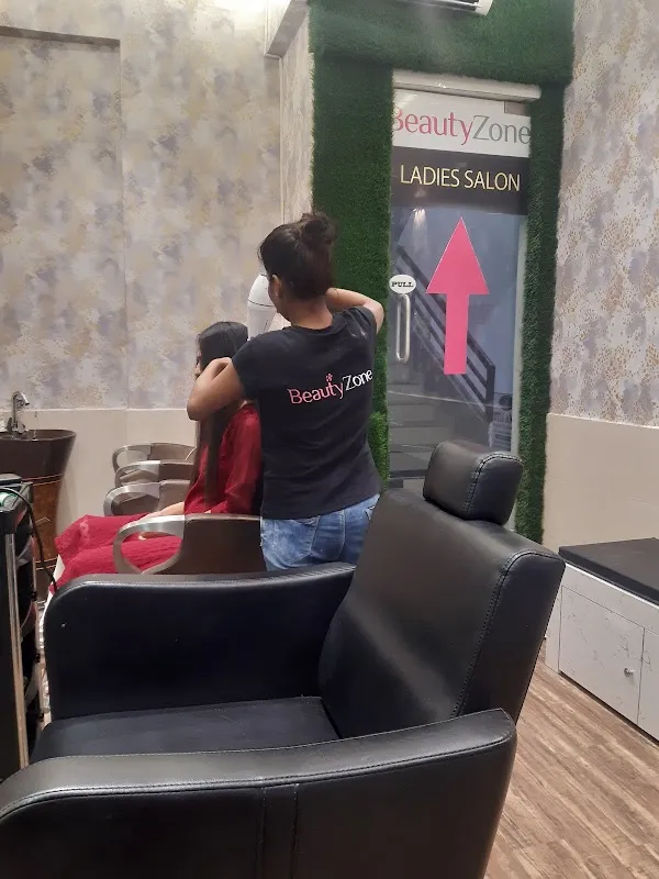 BeautyZone Ladies Salon Titwala