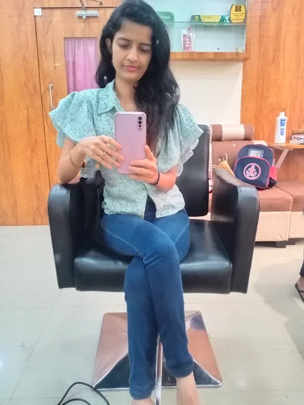 BeautyZone Ladies Salon Titwala