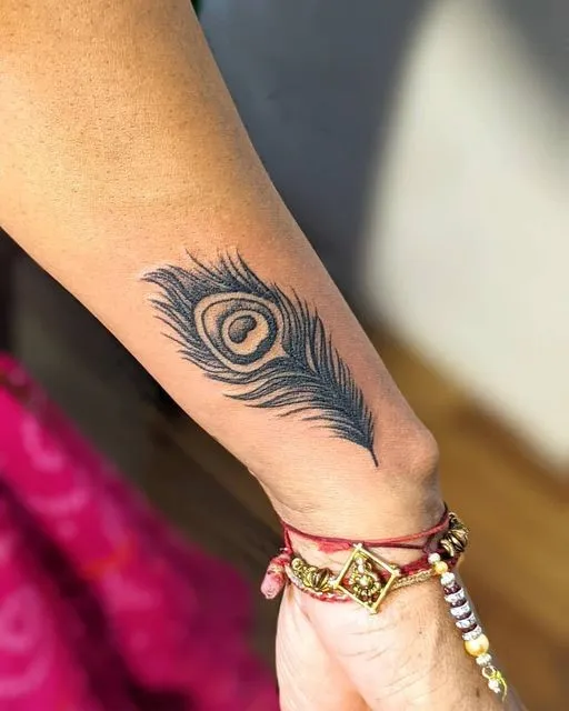 Magicians unisex salon and Tattoos