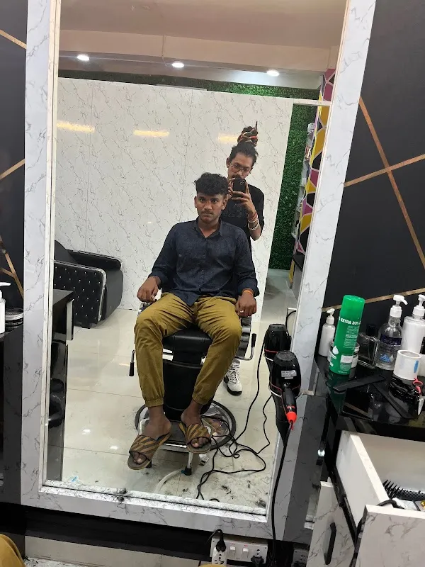 Magicians unisex salon and Tattoos