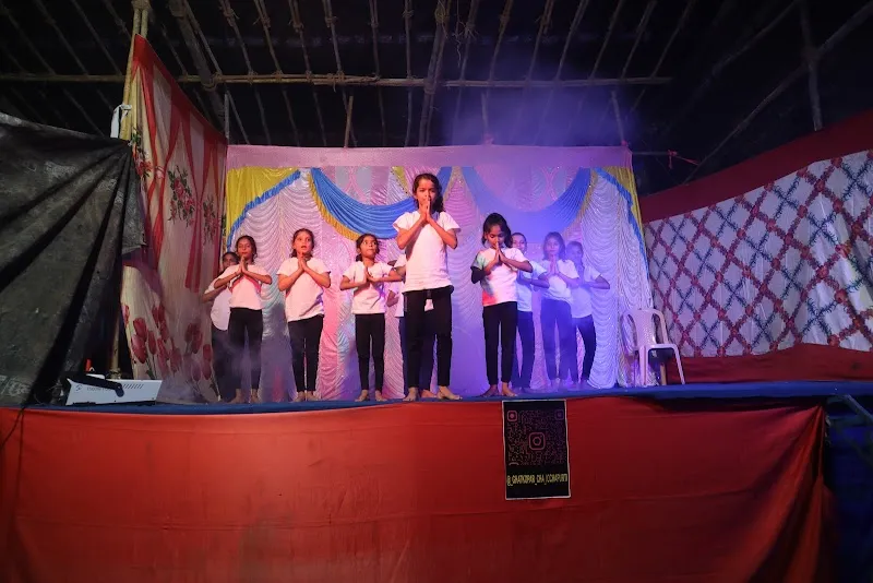 Golden wings dance crew