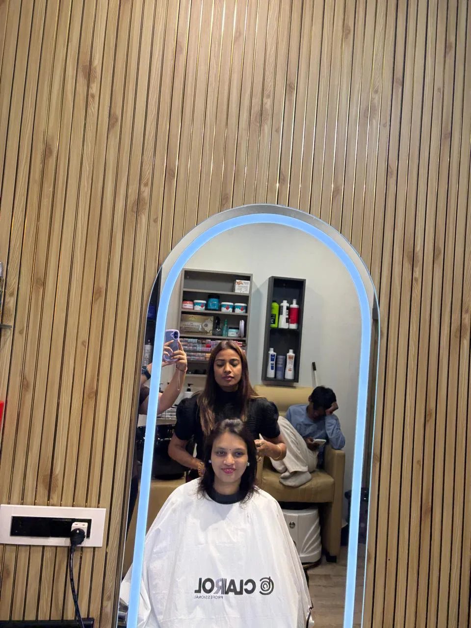 HAIRCRAFT UNISEX SALON BY ROSHNI | DADAR EAST