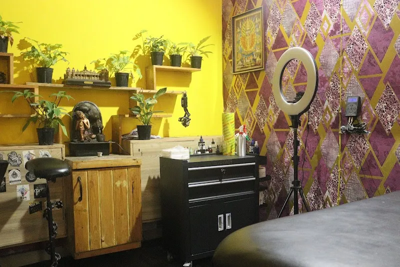 Black moon tattoo studio - Best tattoo shop