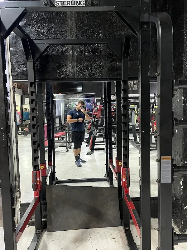 Fitness life gym