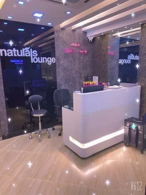 Naturals Salon Egmore Alsa Mall