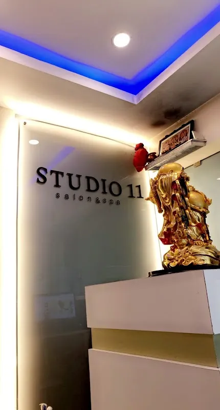 STUDIO11 Family Salon Habsiguda