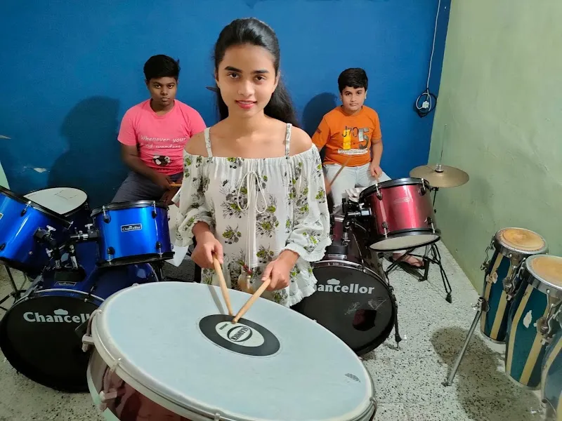 Rockstar music and dance academy
