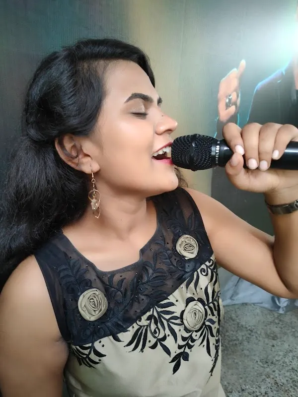 Rockstar music and dance academy