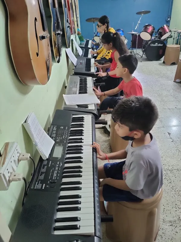 Rockstar music and dance academy
