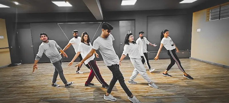 DNA Dance N' Addiction Studio