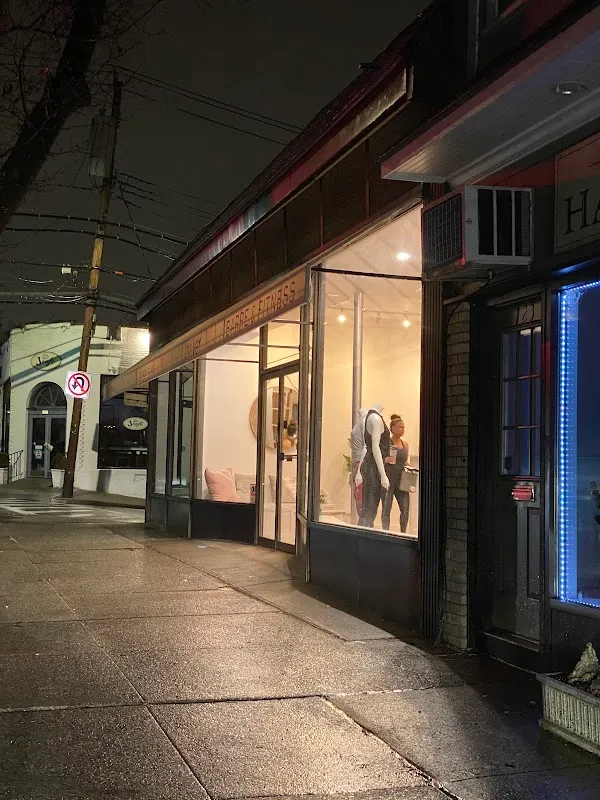 Thrive Barre & Fitness