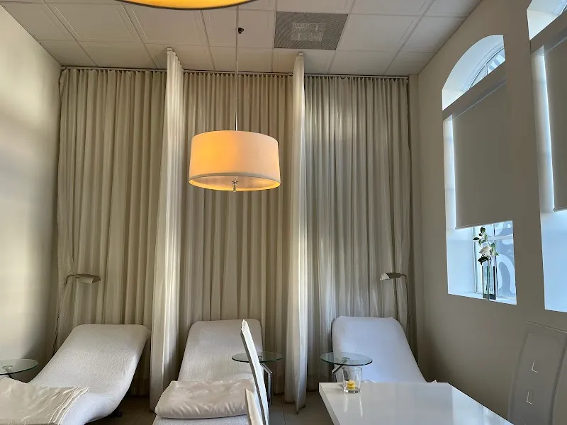 Anushka Spa & Salon