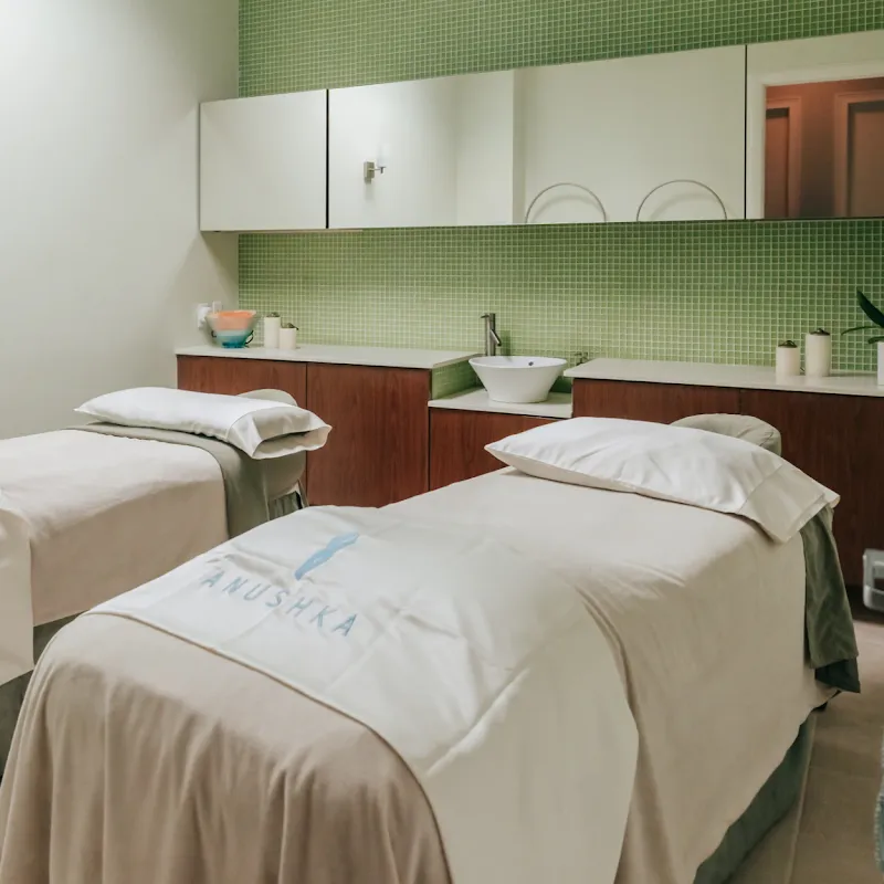 Anushka Spa & Salon