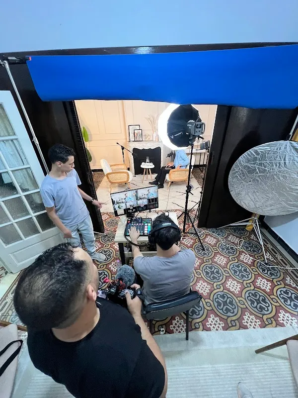 Lespace Studios | Podcast studios de tournage for creators