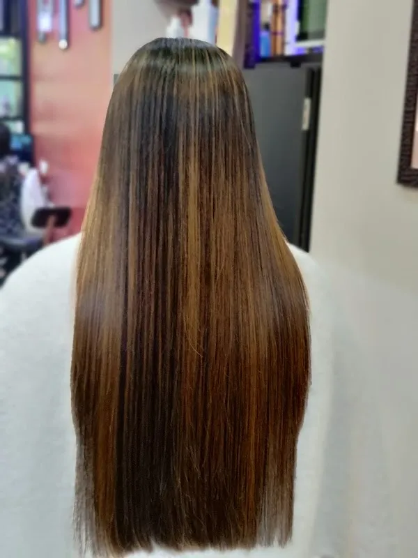 Aanoj's unisex salon & academy
