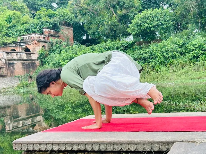 AGNE YOGA