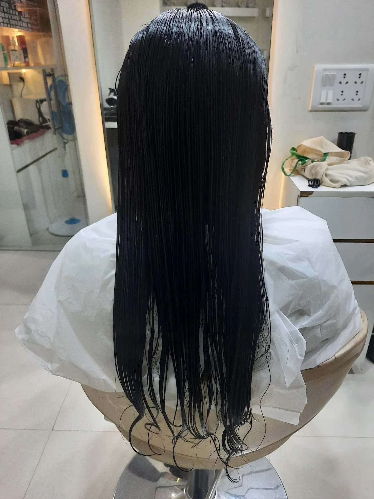 Mongo - The Next Level Salon | Chrompet | Beauty Salon