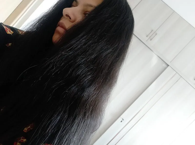 STRAIGHT SALON