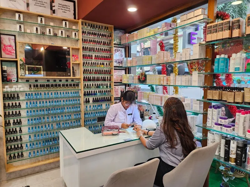 Like As Me Salon - Kopar Khairane
