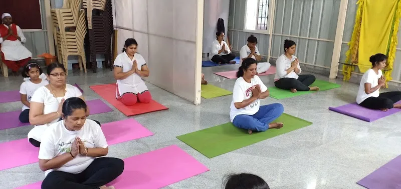 Hifit yoga center