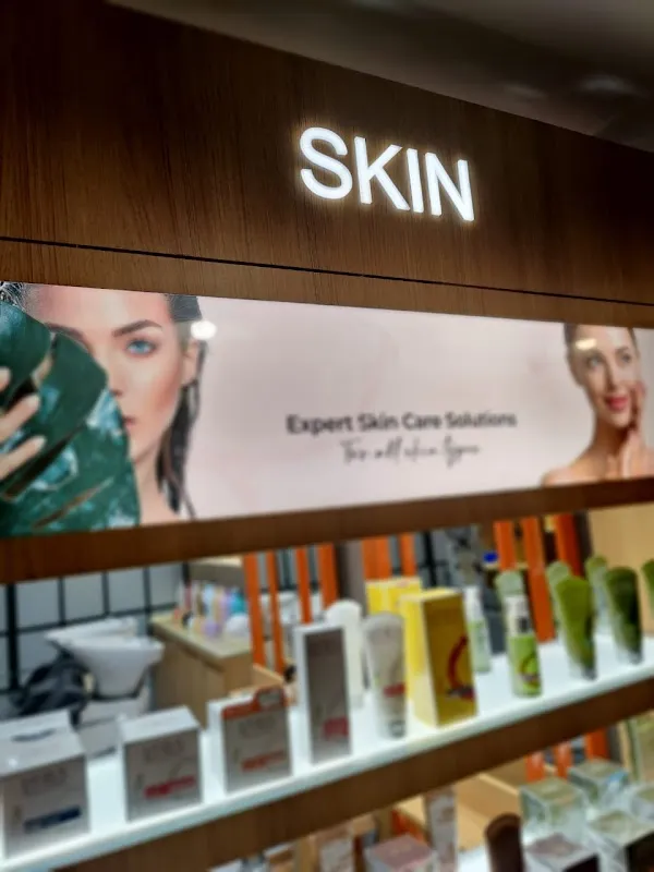Tangerine X Unisex Salon
