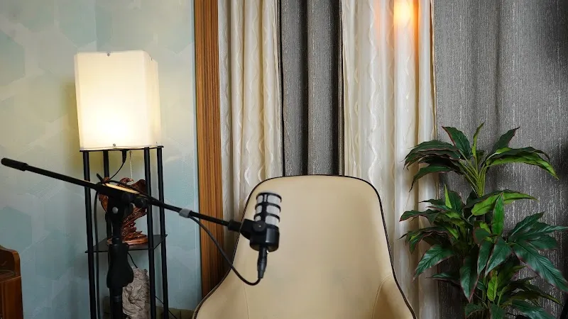 RV Rising Studio for Podcast & Interview/Reel Shoot