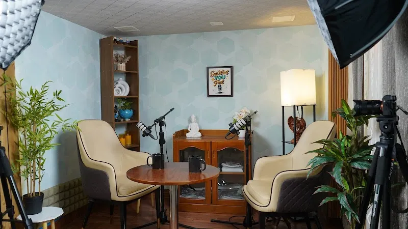 RV Rising Studio for Podcast & Interview/Reel Shoot
