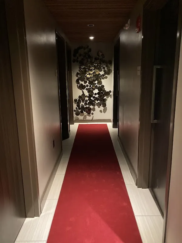 Red Hots Spa at the Garden City Hotel