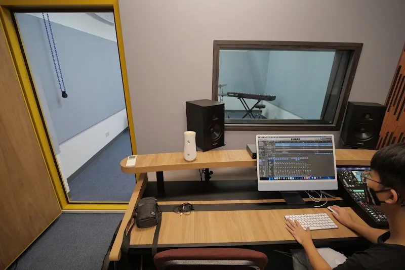 Studio1257