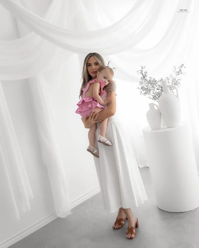 Dreamy Photography Studios LLC