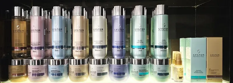 Green Trends Unisex Hair And Style Salon - Malleshwaram