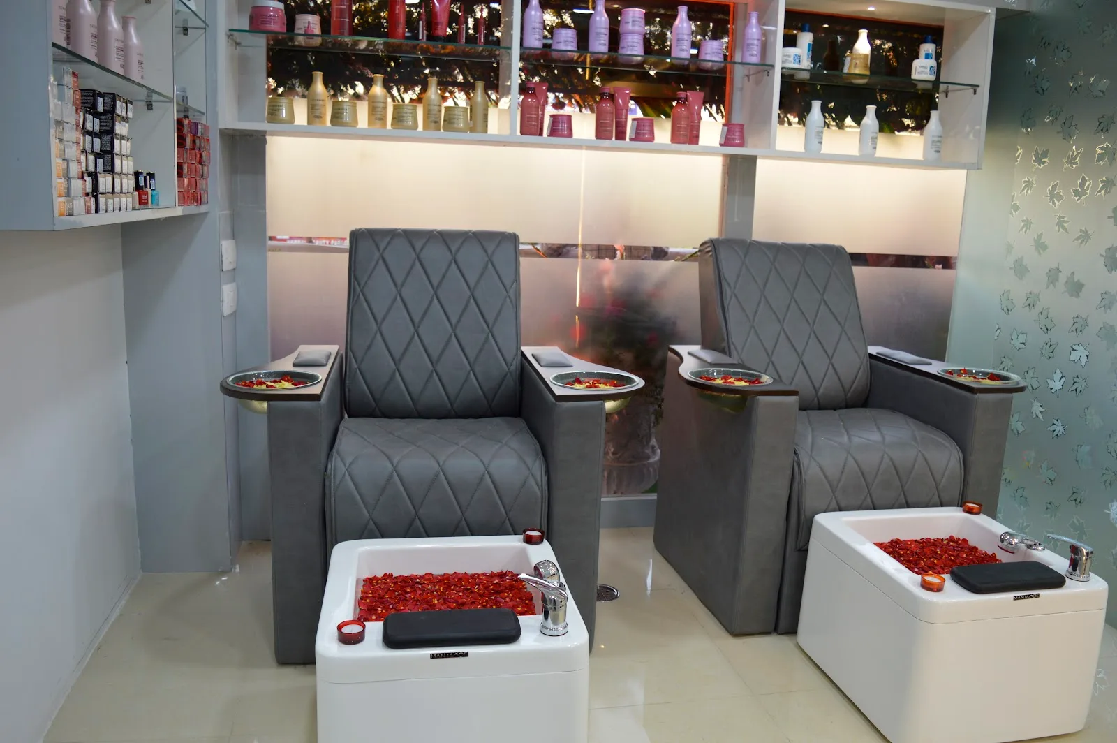 UNIQUE BEAUTY SALON