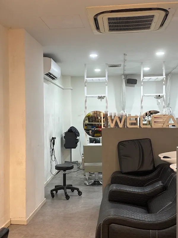99 Percent Hair Studio @ Haji Lane