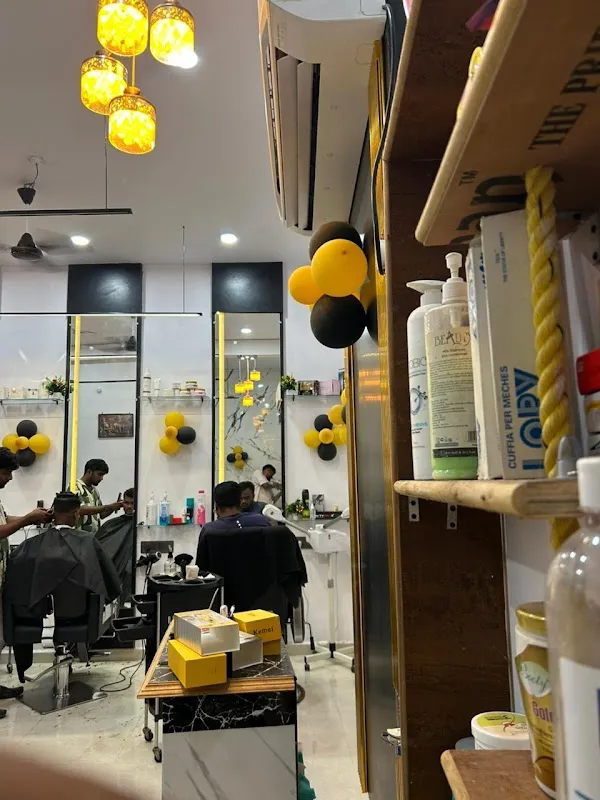 B-town Unisex Salon