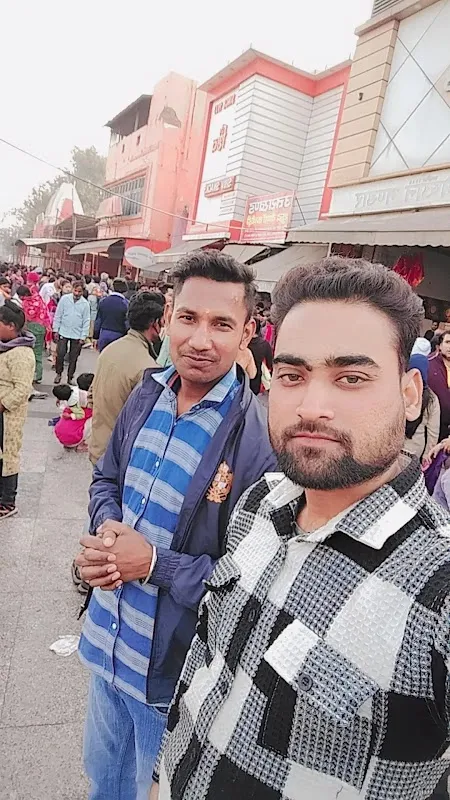 Aashish Digital Studio